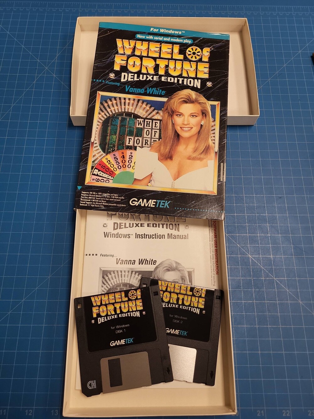 Gametek Wheel of Fortune Deluxe Edition Windows PC Game 3.5" Floppy Disks